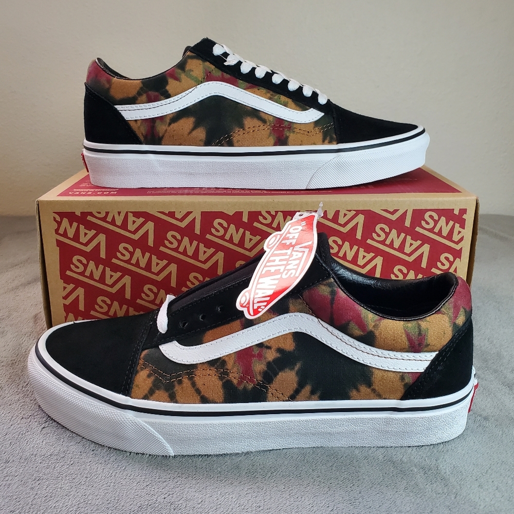 Vans Woodland Wash Black Tie Dye Women Size 9, Men Size 7.5
